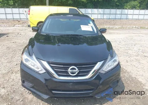 2016 Nissan Altima 2.5 S z USA, uszkodzony, nr VIN 1N4AL3AP9GC174639